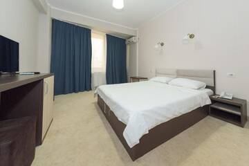 Фото номера Двухместный номер с 1 кроватью Отель Hotel Promenada г. Мамая 7
