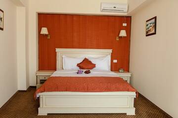 Фото Отель Hotel Hawaii г. Мамая 2