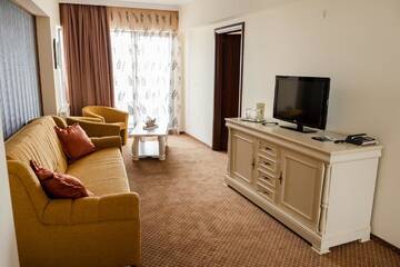 Фото Отель Hotel Hawaii г. Мамая 3