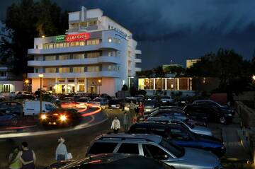 Фото Отель Hotel Albatros г. Мамая 2