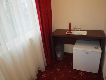 Фото номера Двухместный номер с 1 кроватью Отель Hotel Marie г. Мамая 7