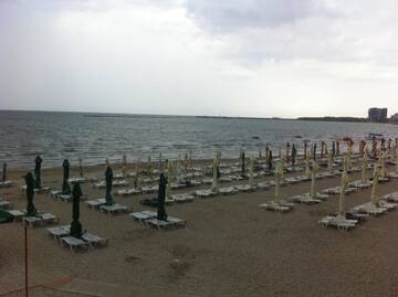 Фото номера Одноместный номер с балконом и боковым видом на море Отель Hotel Solea Beach г. Мамая 8
