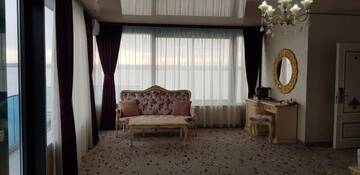 Фото номера Номер с кроватью размера &quot;king-size&quot; и видом на озеро Гостевой дом Almar Lake View г. Мамая 8