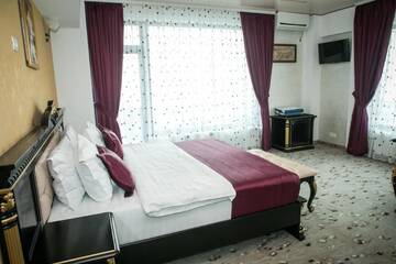 Фото номера Двухместный номер Делюкс с 1 кроватью Гостевой дом Almar Lake View г. Мамая 4