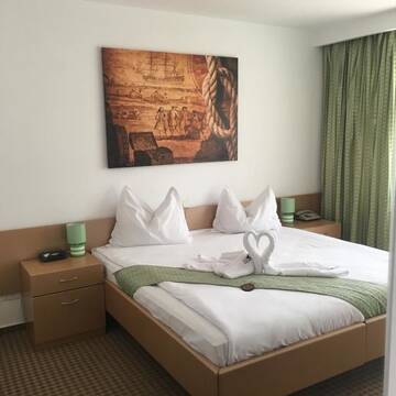 Фото номера Стандартный двухместный номер с 1 кроватью Отель Bicaz - Pirates Resort г. Мамая 6