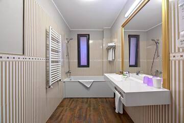 Фото номера Апартаменты с 1 спальней Апарт-отели Tomis Garden Aparthotel г. Мамая 24