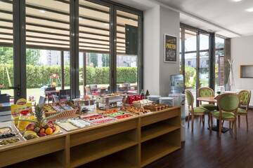 Фото Апарт-отели Tomis Garden Aparthotel г. Мамая 3