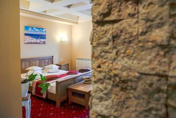 Фото номера Двухместный номер с 1 кроватью и боковым видом на море Отель Hotel Ges г. Мамая 3