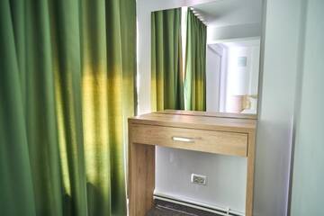 Фото номера Апартаменты Отель Hotel Alma Mamaia г. Мамая 4