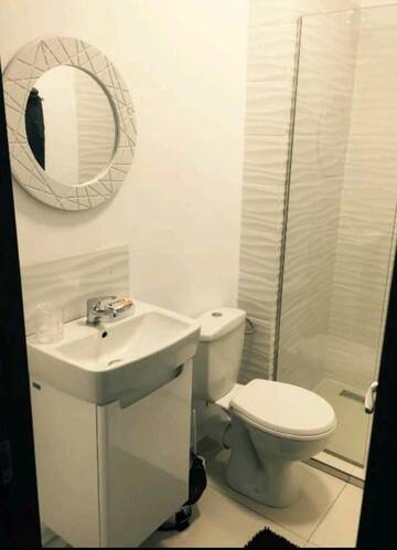 Фото номера Двухместный номер с 1 кроватью Гостевой дом Mamaia Beach Side г. Мамая 5