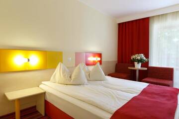 Фото номера Standard Queen Room without Sea-View, JUPITER Building Отель Zenith - Top Country Line - Conference &amp; Spa Hotel г. Мамая 6