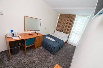 Фото номера Одноместный номер с видом на море Отель Hotel Bavaria Blu г. Мамая 6