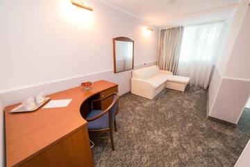 Фото номера Стандартный полулюкс Отель Hotel Bavaria Blu г. Мамая 17