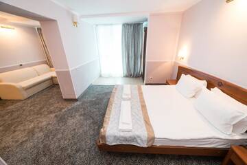 Фото номера Полулюкс с видом на море Отель Hotel Bavaria Blu г. Мамая 7