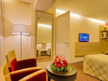 Фото номера Семейный номер Отель Vega Hotel г. Мамая 4