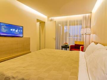 Фото номера Семейный номер Отель Vega Hotel г. Мамая 5