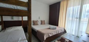 Фото номера CAMERA FAMILY 3* Отель Complex Mediteranean Mamaia г. Мамая 4